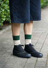 Load image into Gallery viewer, Double Face Crew Socks - Silk & Cotton / Yellow & Charcoal - ROTOTO