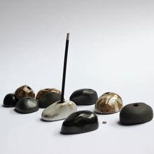 Load image into Gallery viewer, Incense Holder Koishi / Tanba (Dark Brown) - (ki:ts) x Kaoru Pottery