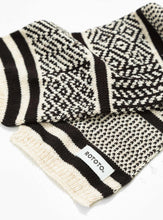 Load image into Gallery viewer, Multi Jacquard Sockstole Scarf / Ivory & Black - ROTOTO