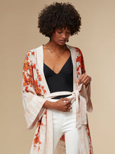 Load image into Gallery viewer, alice - white / silk kimono robe - KAYLL