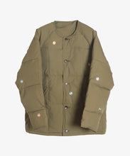 Load image into Gallery viewer, Crew Cardigan Recycled Down / Olive - Sillage