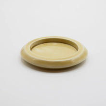 Load image into Gallery viewer, hibi round seto tray_yellow_02_SQ1080