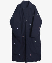 Load image into Gallery viewer, Manteau D'hiver in Recycled Down / Navy - Sillage