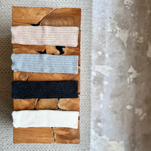 Load image into Gallery viewer, Baby Alpaca Leg&Arm 2 Way Warmer / Charcoal - Yu-ito