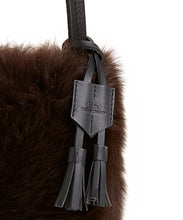 Load image into Gallery viewer, I-O Shearling Bucket - S / Brown Shearling & Black - (ki:ts)