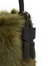 Load image into Gallery viewer, I-O Shearling Bucket - S / Olive Shearling & Black - (ki:ts)