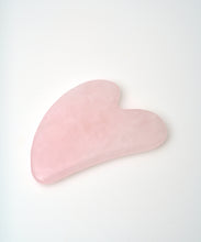 Load image into Gallery viewer, Kassa (Gua Sha) - Heart / Rose Quartz - (ki:ts)