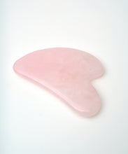 Load image into Gallery viewer, Kassa (Gua Sha) - Heart / Rose Quartz - (ki:ts)