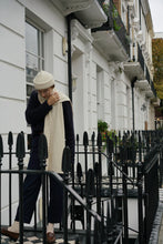 Load image into Gallery viewer, Baby Alpaca Ribbed Beanie / Ecru - Yu-ito