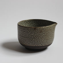 Load image into Gallery viewer, Matcha Bowl /  Grey (KAIRAGI) - (ki:ts) x Kaoru Pottery