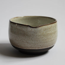 Load image into Gallery viewer, Matcha Bowl / White (HAKU) - (ki:ts) x Kaoru Pottery