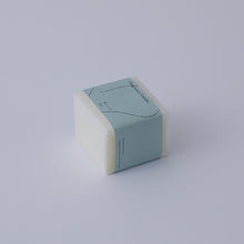 Load image into Gallery viewer, Sandalwood Candle - Kurashi no Kaori