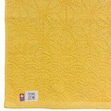 Load image into Gallery viewer, Mino Washi Face Towel Hanaasa Orange (Mikan) - Matsuhisa Eisuke Kamiten