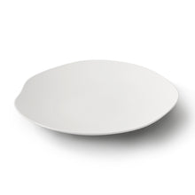 Load image into Gallery viewer, feuille Plate / 29cm Matte White - miyama x metaphys