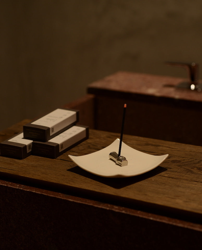 Chikuseiko Charcoal Incense Short / Cherry Blossom Kohchosai Kosug