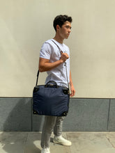 Load image into Gallery viewer, Travel Trunk - L / Navy - (ki:ts)