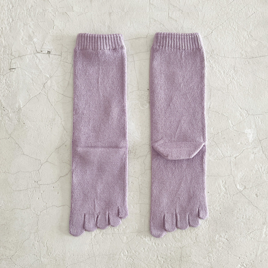Luminous Silk Five Finger Crew Length Socks / Lilac- Yu-ito