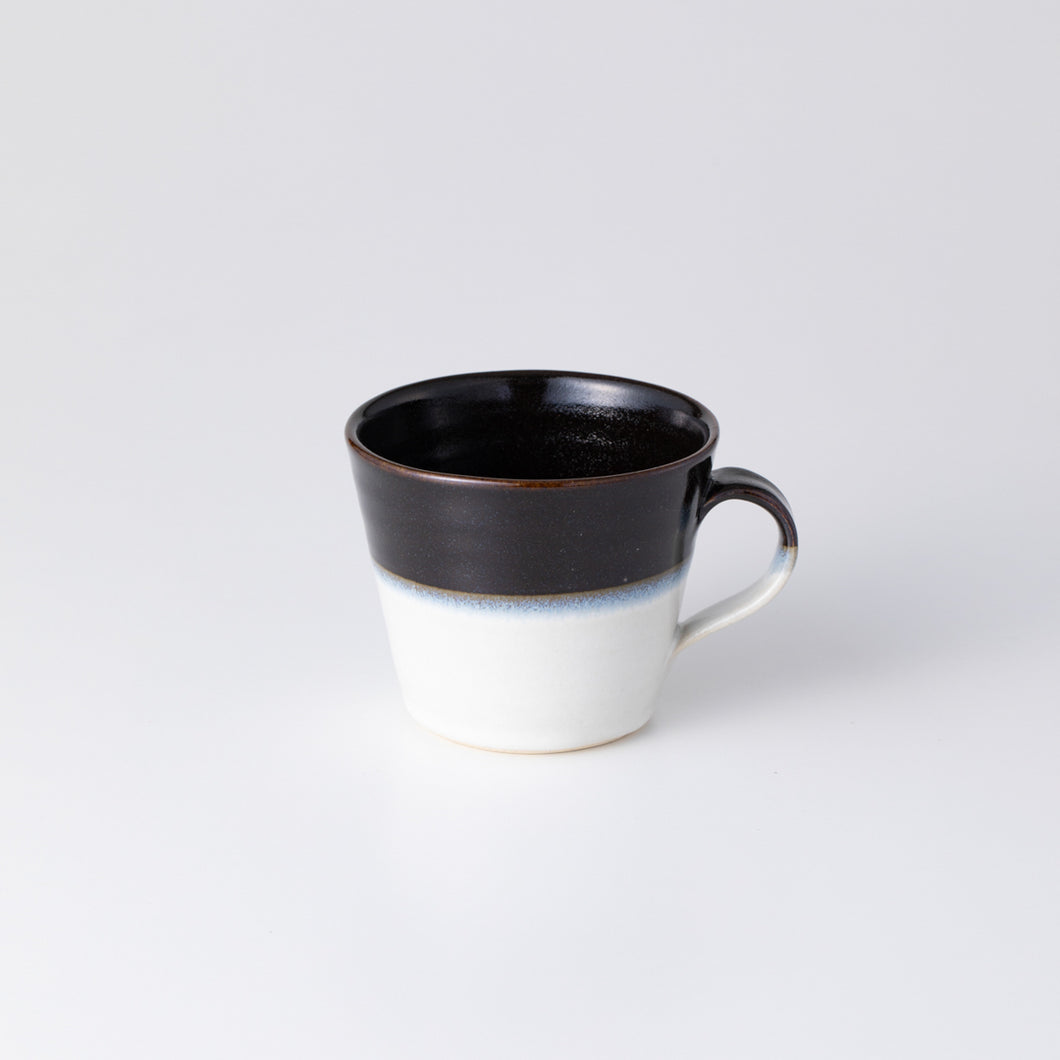 Two tone Mug / Black and White - sayado wadagama