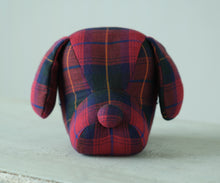 Load image into Gallery viewer, Glasses Stand Dog / Red Tartan - FUJI GAUZE