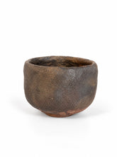 Load image into Gallery viewer, Akira Fujiwara_hikidashi guro_matcha bowl_back_H960