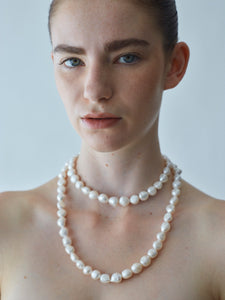 ELIZABETH - BAROQUE PEARL COLLAR - Margaret SMITH