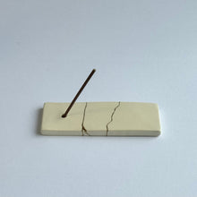 Load image into Gallery viewer, Kintsugi Incense Holder / Col.01 White - Tomomi Kamoshita