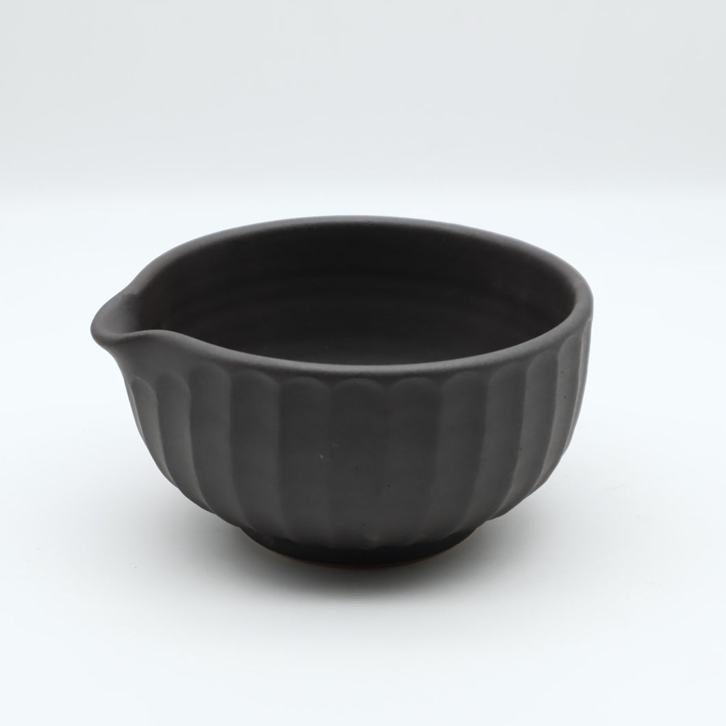 Katakuchi Shinogi Matcha Bowl_Black Mat_Wakasama Tougei+SQ1080