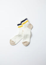 Load image into Gallery viewer, O.S. Ribbed Ankle Socks / White &amp; Navy &amp; Yellow - ROTOTO