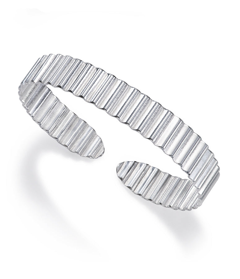 Classic Ondulée Bangle / 925 recycled silver / size small - OLIVIA TAYLOR