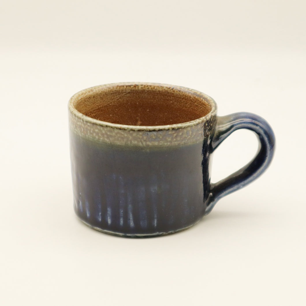 Tomoo Hamada_Shinogi indigo mug_1245_10_SQ1080