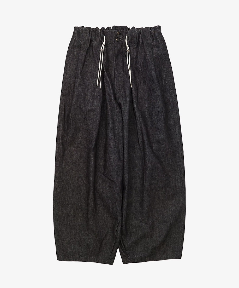 circular short pants black denim one wash front