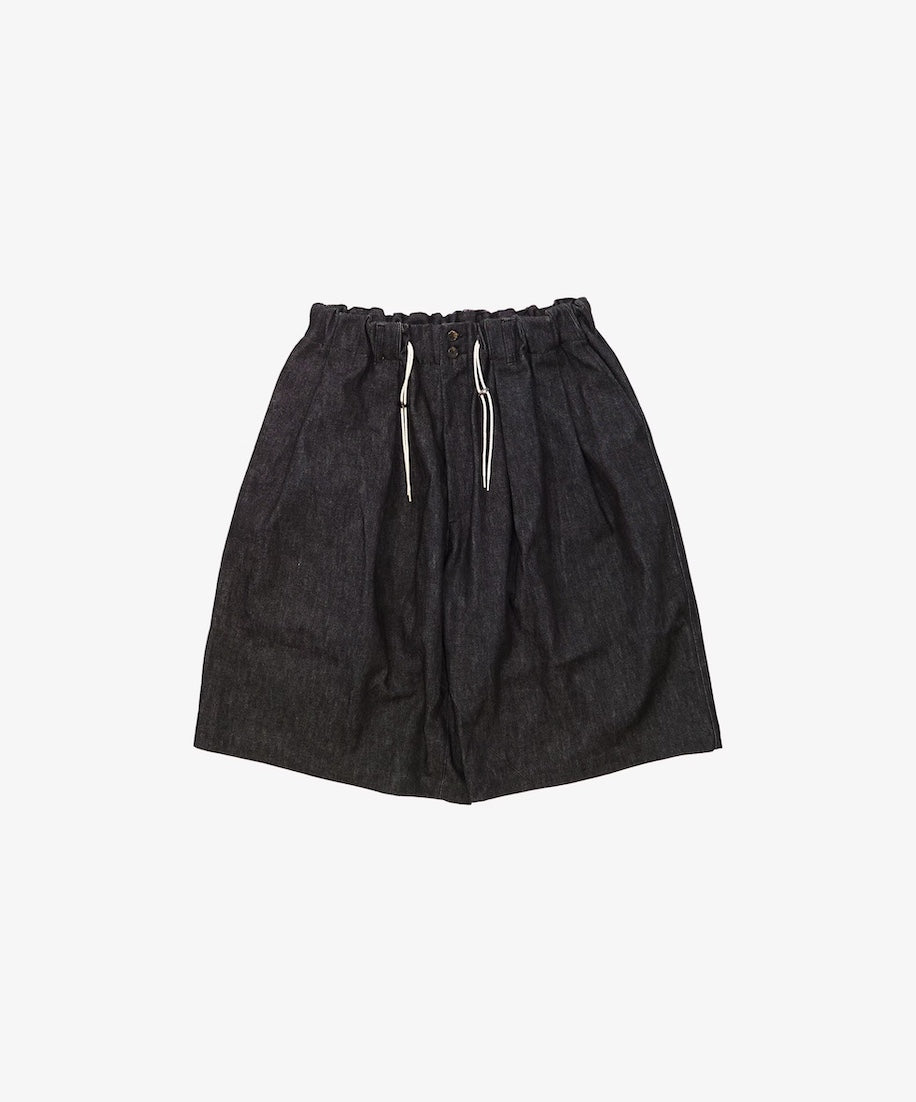 circular short pants black denim one wash  front