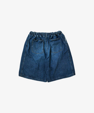 Load image into Gallery viewer, circular short pants denim damaged_back