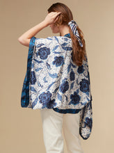 Load image into Gallery viewer, Florence - blue / silk kimono top - KAYLL