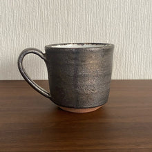 Load image into Gallery viewer, Iron Glaze Gold Mug Large - Kouungama