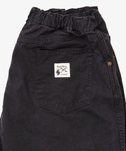 Load image into Gallery viewer, pantalon cinq poches super duck faded black_side zoom_pocket logo_W916