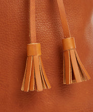 Load image into Gallery viewer, Drawstring Bag with 2 Way Shoulder Strap - S / Whisky - (ki:ts)