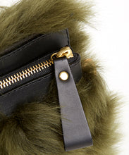 Load image into Gallery viewer, Fold Purse with Shoulder Strap / Olive Shearling &amp; Black - (ki:ts)