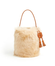 Load image into Gallery viewer, I-O Shearling Bucket - S / Biscuit Shearling &amp; Tan - (ki:ts)