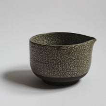 Load image into Gallery viewer, Matcha Bowl /  Grey (KAIRAGI) - Kaoru Pottery